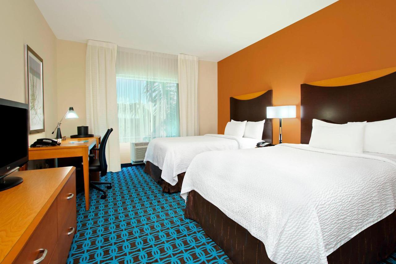 Fairfield Inn & Suites Fort Lauderdale Airport & Cruise Port Дания-Бич Экстерьер фото